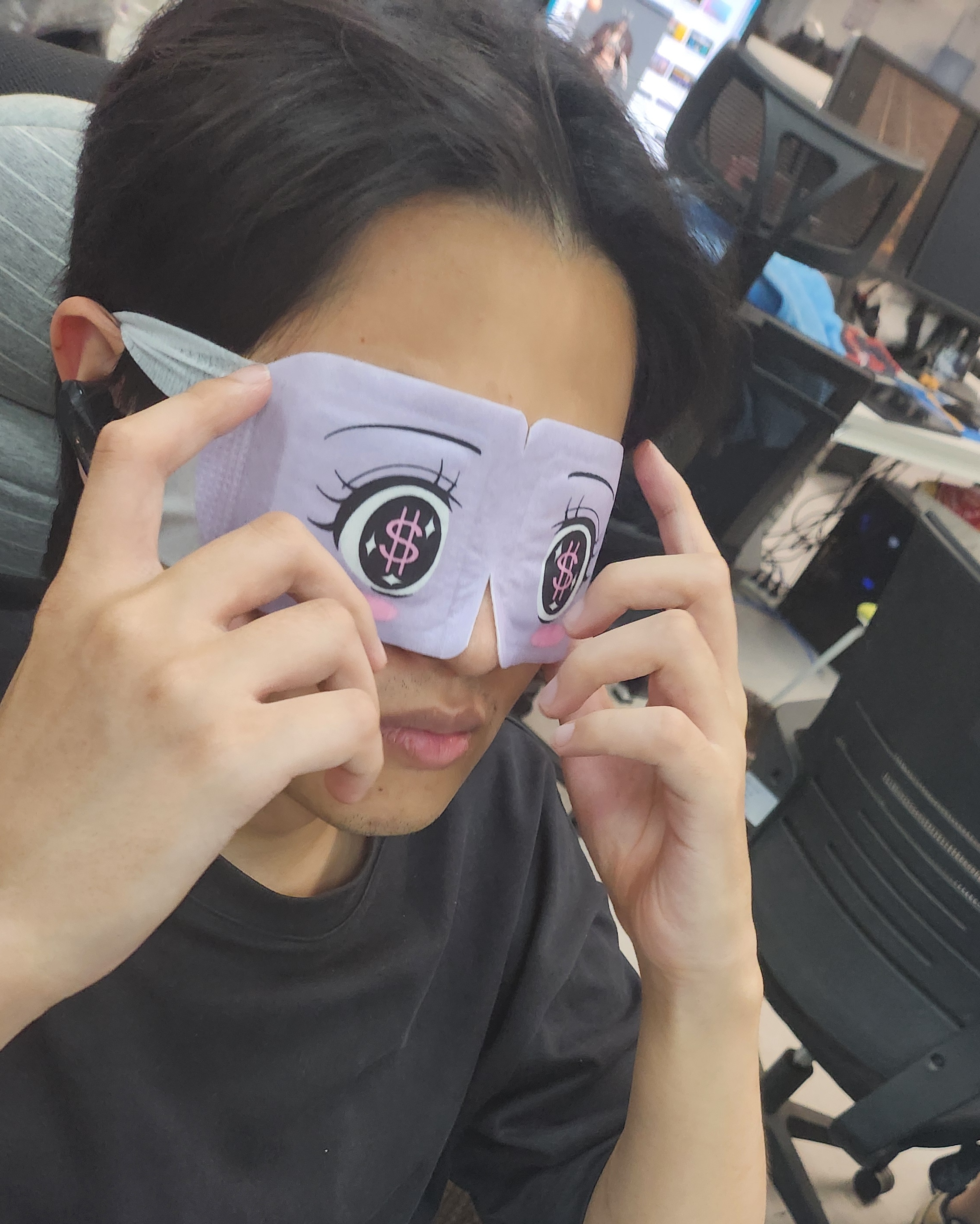 Boyfriend with big eyes